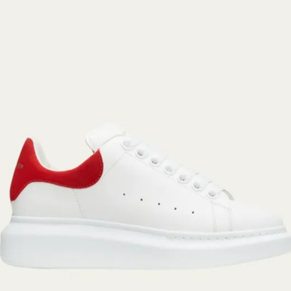 Shoes - Picture 4 of 6